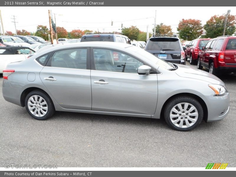 Magnetic Gray Metallic / Charcoal 2013 Nissan Sentra SV
