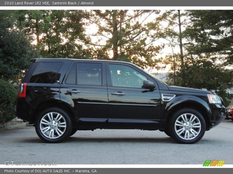 Santorini Black / Almond 2010 Land Rover LR2 HSE