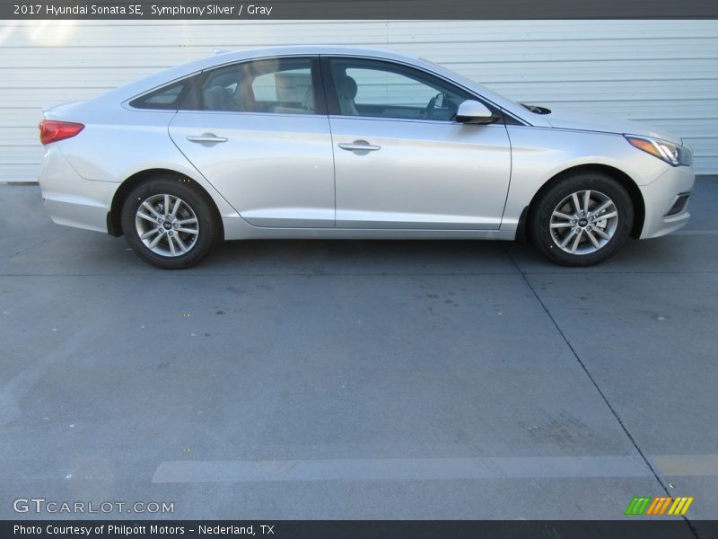 Symphony Silver / Gray 2017 Hyundai Sonata SE