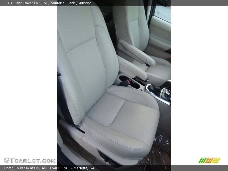 Santorini Black / Almond 2010 Land Rover LR2 HSE