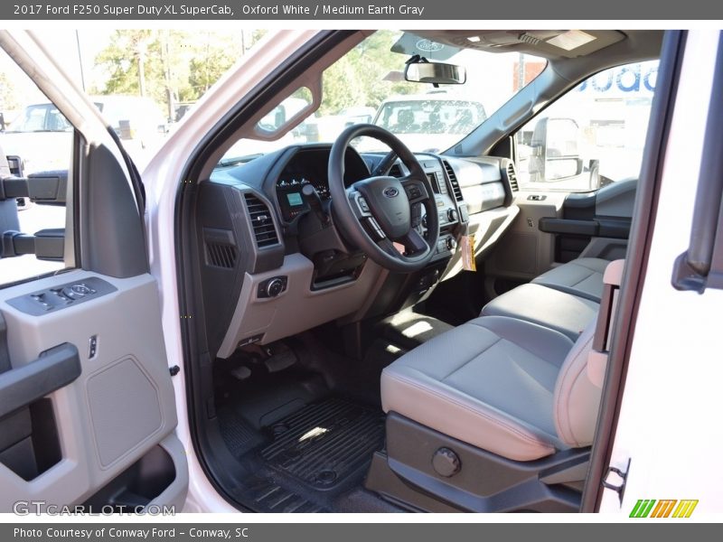  2017 F250 Super Duty XL SuperCab Medium Earth Gray Interior