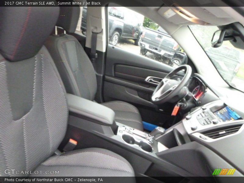 Summit White / Jet Black 2017 GMC Terrain SLE AWD