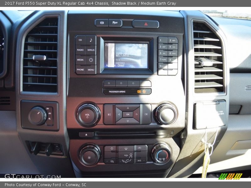Controls of 2017 F550 Super Duty XL Regular Cab 4x4 Chassis