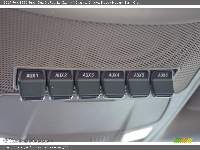 Controls of 2017 F550 Super Duty XL Regular Cab 4x4 Chassis