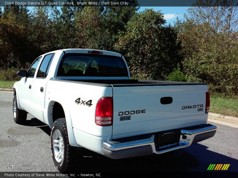 Bright White / Dark Slate Gray 2004 Dodge Dakota SLT Quad Cab 4x4