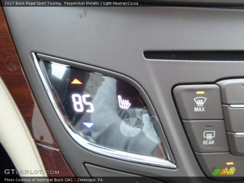 Controls of 2017 Regal Sport Touring