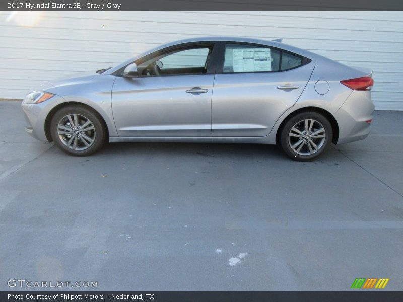 Gray / Gray 2017 Hyundai Elantra SE