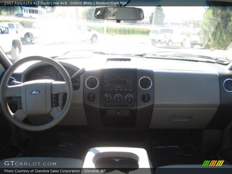 Oxford White / Medium/Dark Flint 2007 Ford F150 XLT SuperCrew 4x4