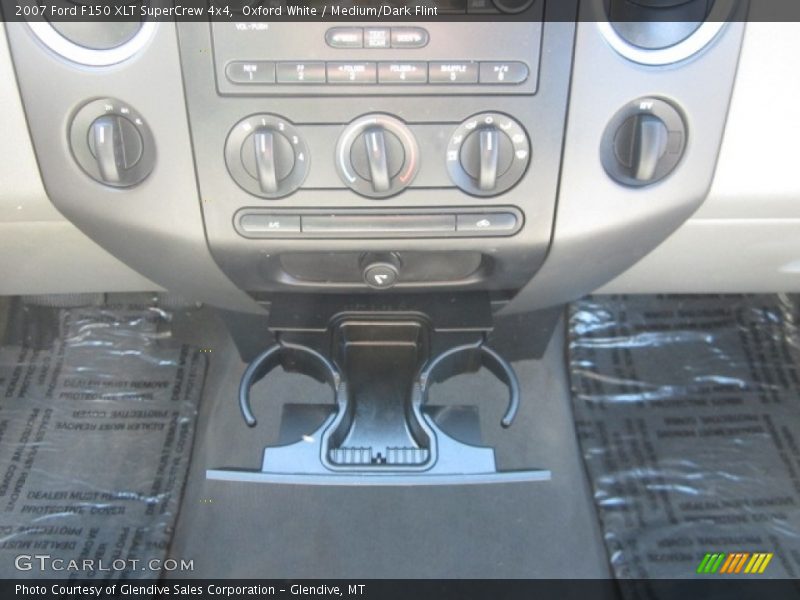Oxford White / Medium/Dark Flint 2007 Ford F150 XLT SuperCrew 4x4
