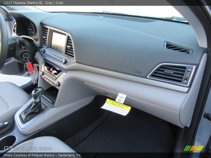 Gray / Gray 2017 Hyundai Elantra SE