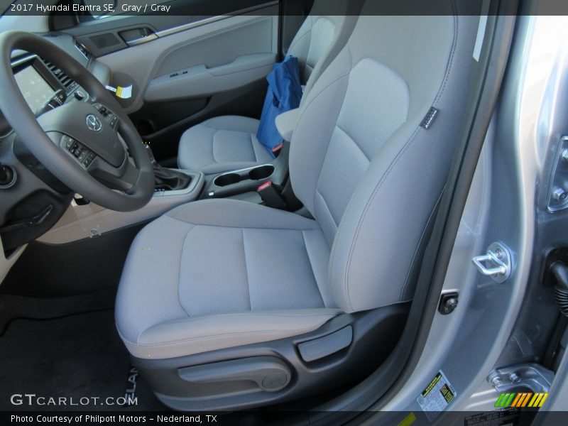 Gray / Gray 2017 Hyundai Elantra SE