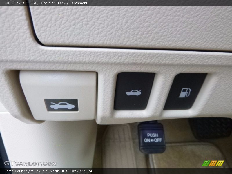 Obsidian Black / Parchment 2013 Lexus ES 350