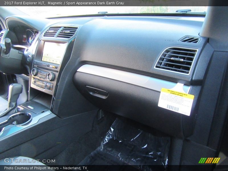 Magnetic / Sport Appearance Dark Earth Gray 2017 Ford Explorer XLT