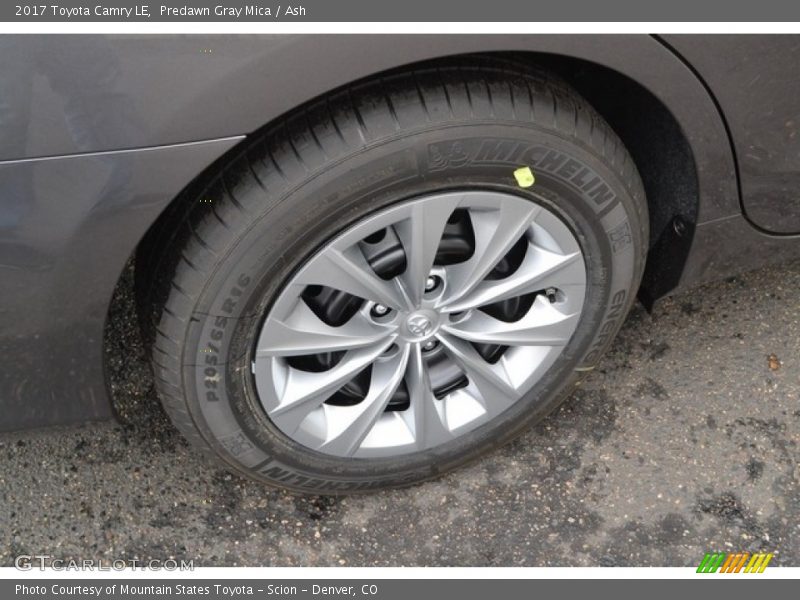 Predawn Gray Mica / Ash 2017 Toyota Camry LE
