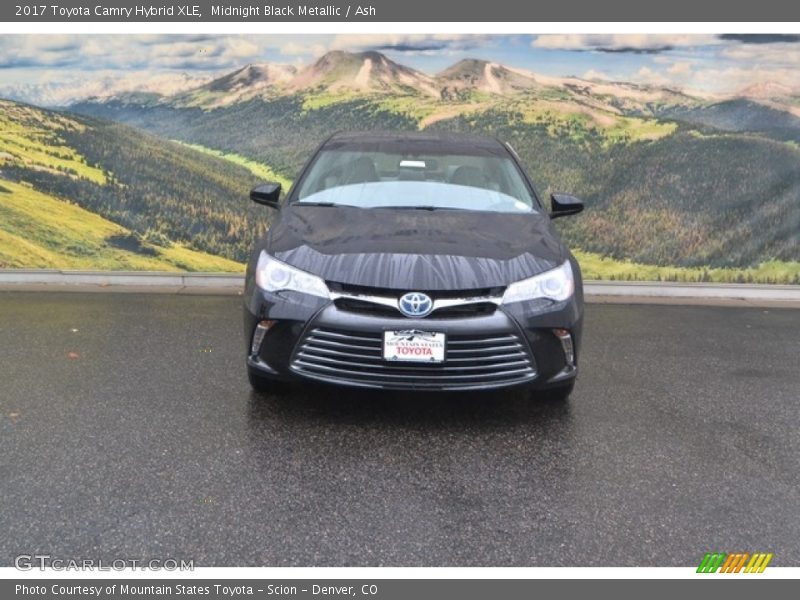 Midnight Black Metallic / Ash 2017 Toyota Camry Hybrid XLE