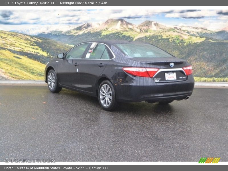 Midnight Black Metallic / Ash 2017 Toyota Camry Hybrid XLE
