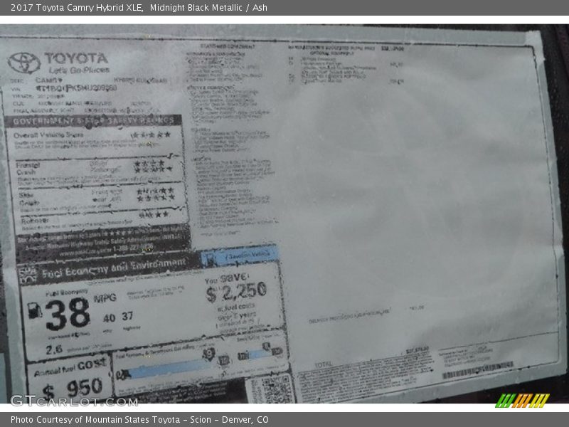 Midnight Black Metallic / Ash 2017 Toyota Camry Hybrid XLE