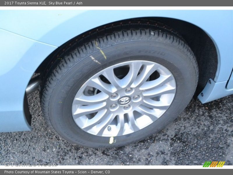 Sky Blue Pearl / Ash 2017 Toyota Sienna XLE