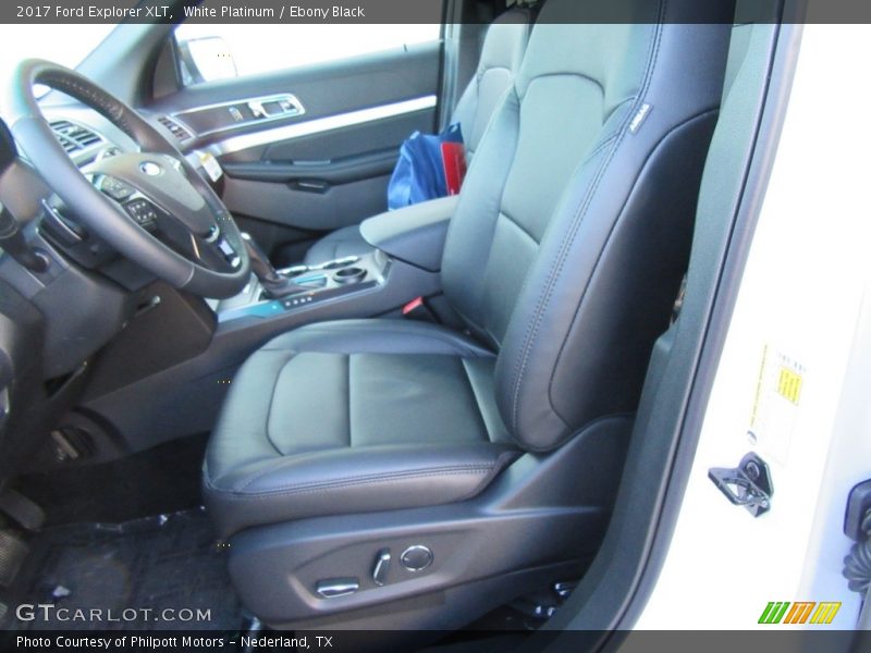 White Platinum / Ebony Black 2017 Ford Explorer XLT