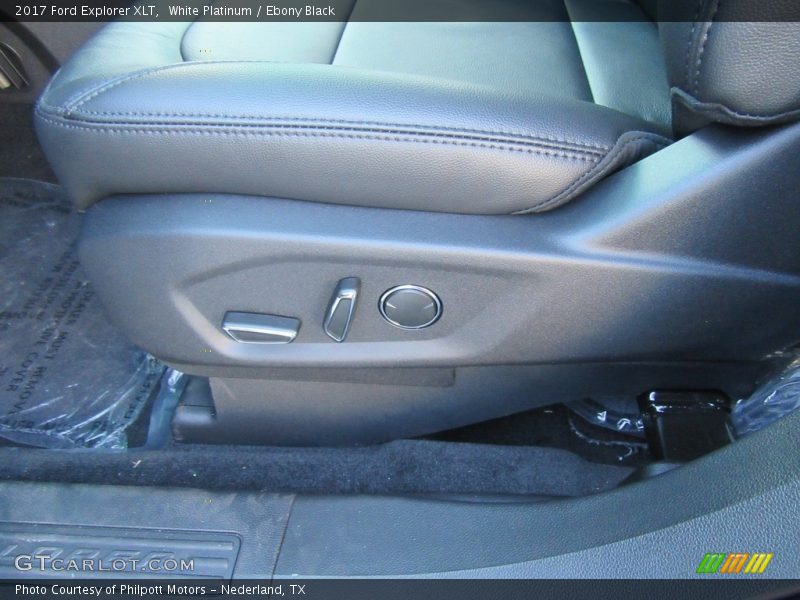 White Platinum / Ebony Black 2017 Ford Explorer XLT