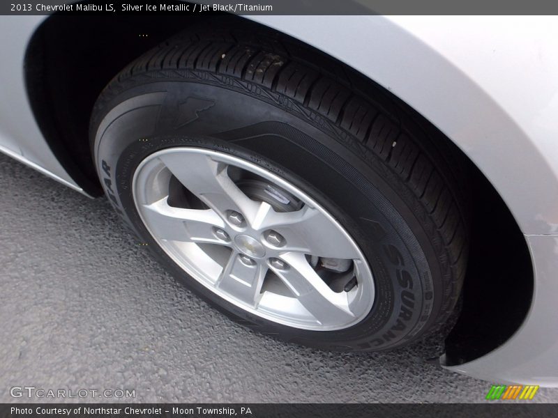 Silver Ice Metallic / Jet Black/Titanium 2013 Chevrolet Malibu LS