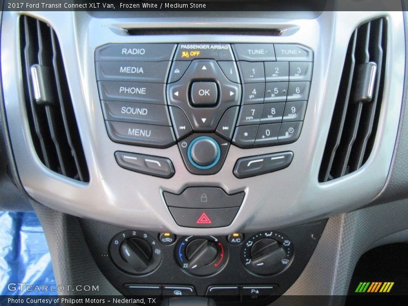 Controls of 2017 Transit Connect XLT Van