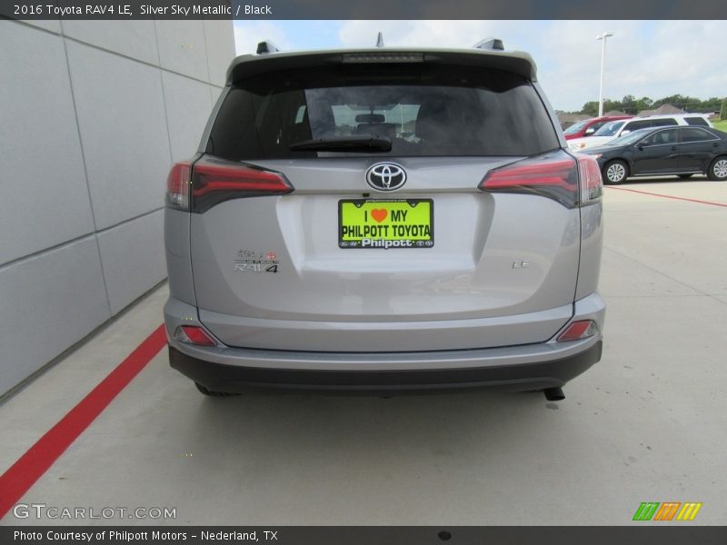 Silver Sky Metallic / Black 2016 Toyota RAV4 LE
