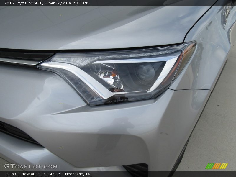 Silver Sky Metallic / Black 2016 Toyota RAV4 LE