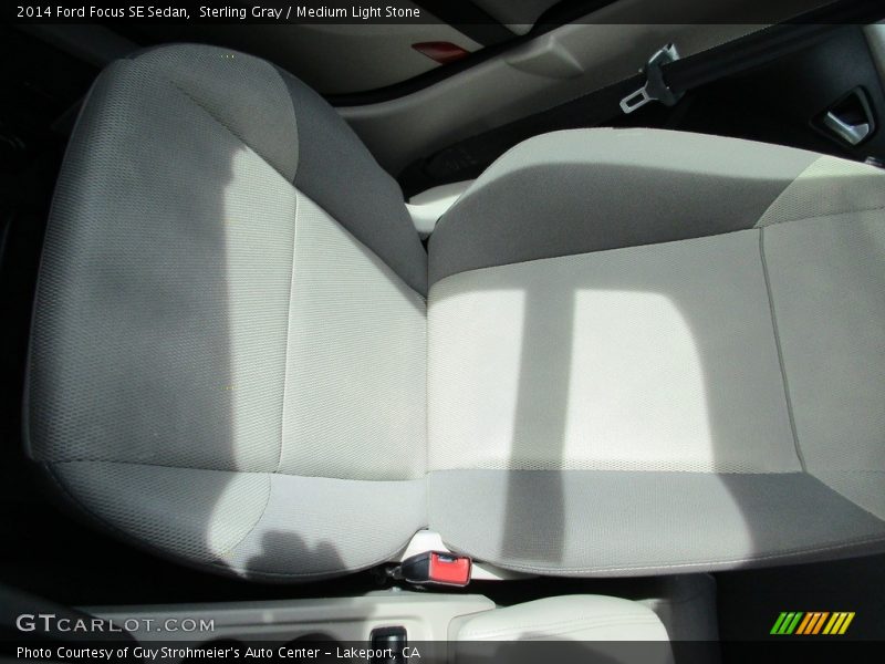 Sterling Gray / Medium Light Stone 2014 Ford Focus SE Sedan