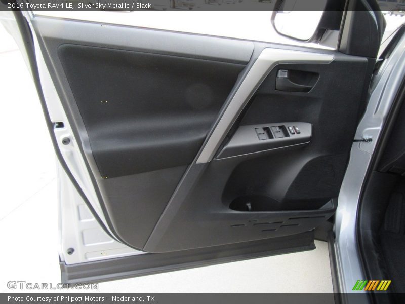 Silver Sky Metallic / Black 2016 Toyota RAV4 LE