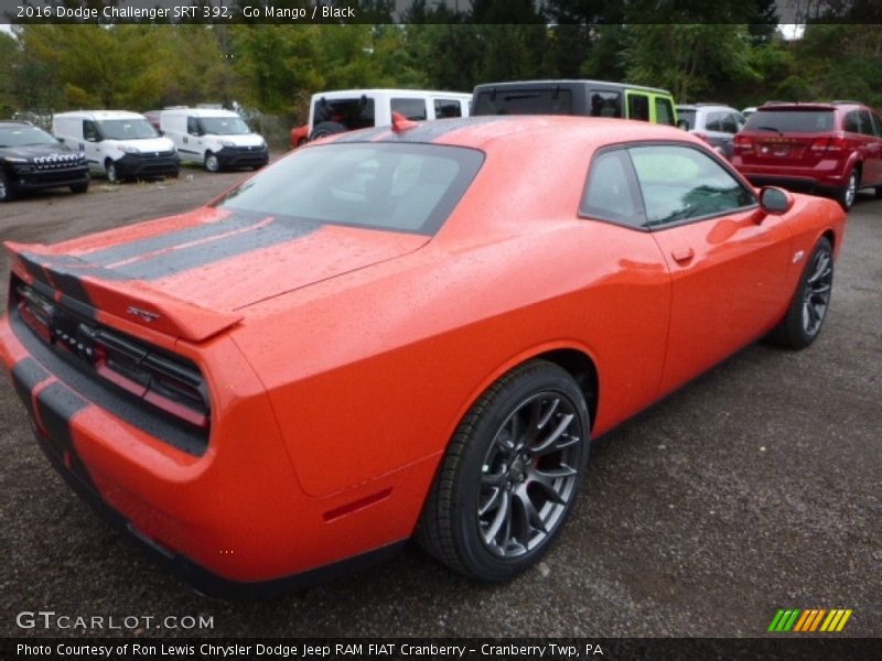 Go Mango / Black 2016 Dodge Challenger SRT 392