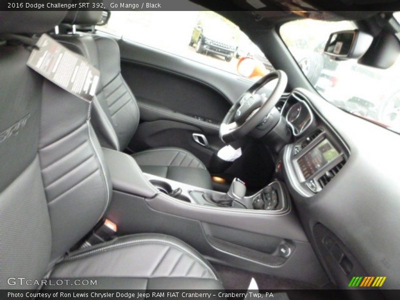Go Mango / Black 2016 Dodge Challenger SRT 392