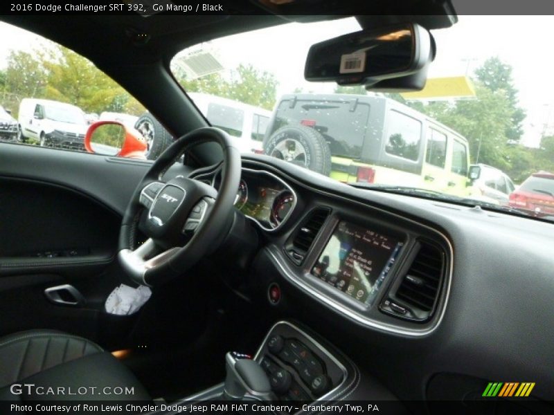 Go Mango / Black 2016 Dodge Challenger SRT 392