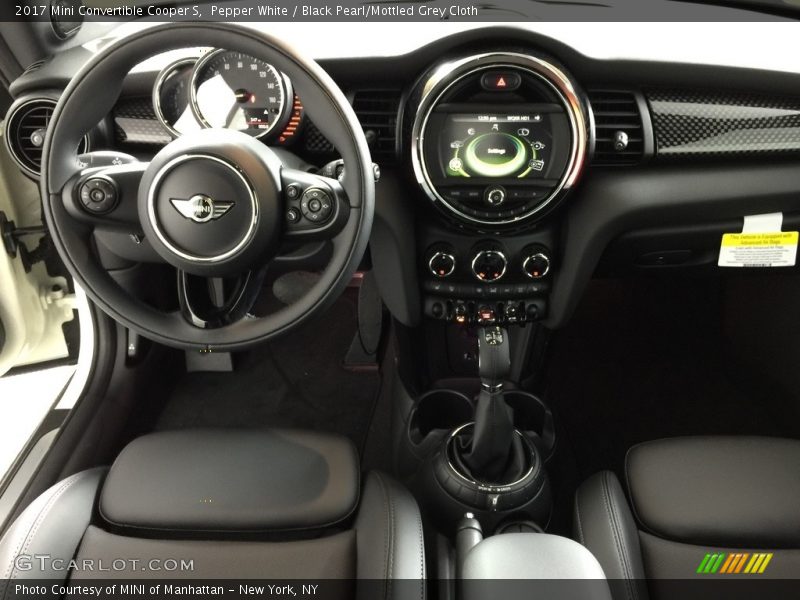Pepper White / Black Pearl/Mottled Grey Cloth 2017 Mini Convertible Cooper S