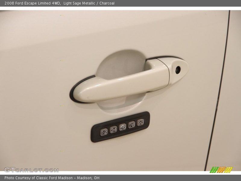 Light Sage Metallic / Charcoal 2008 Ford Escape Limited 4WD