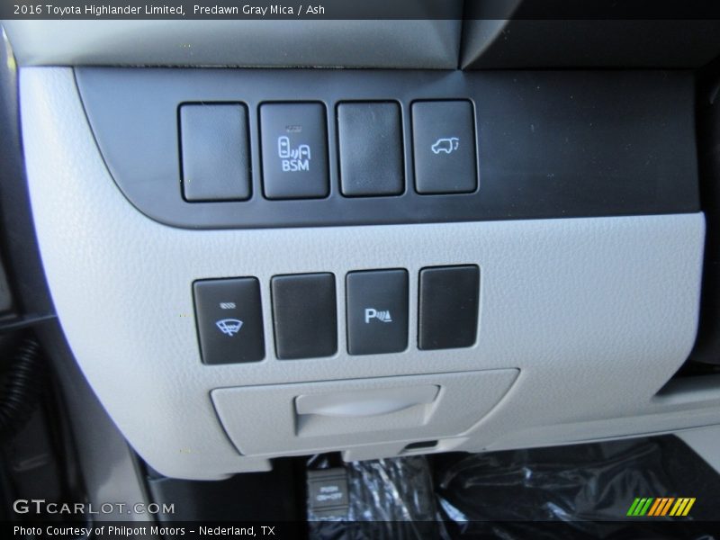 Predawn Gray Mica / Ash 2016 Toyota Highlander Limited