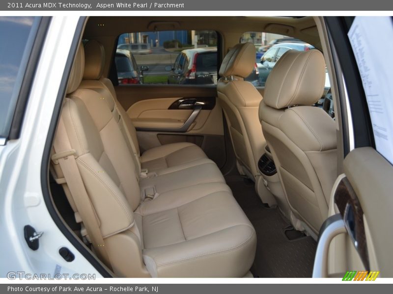 Aspen White Pearl / Parchment 2011 Acura MDX Technology