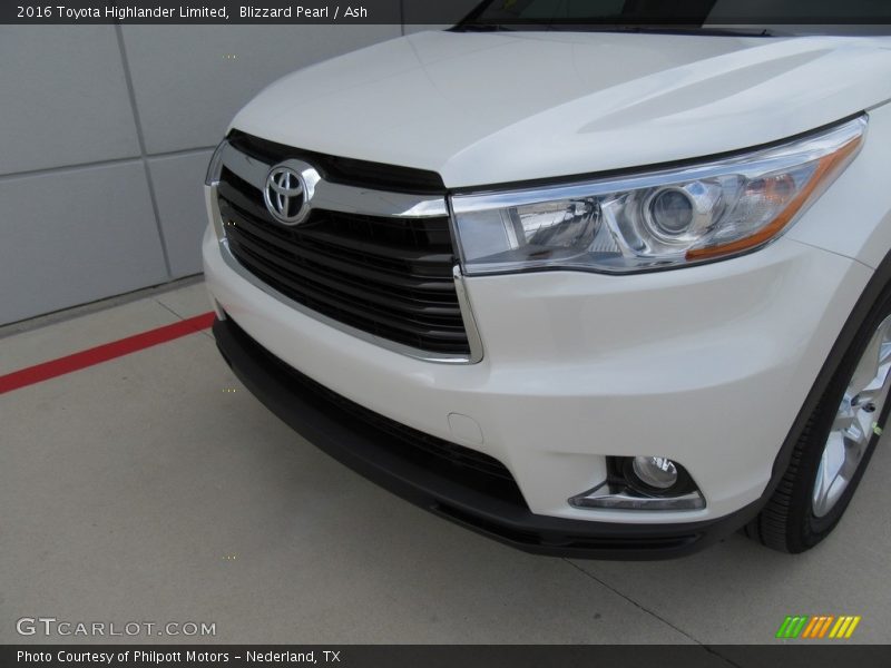 Blizzard Pearl / Ash 2016 Toyota Highlander Limited