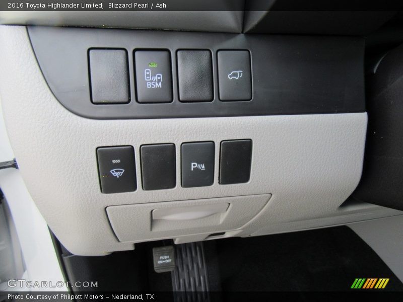 Blizzard Pearl / Ash 2016 Toyota Highlander Limited
