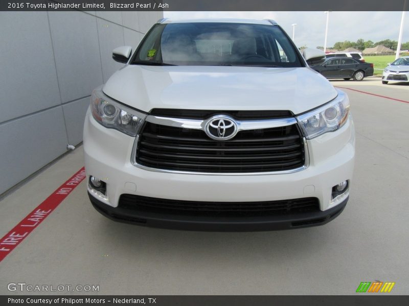 Blizzard Pearl / Ash 2016 Toyota Highlander Limited