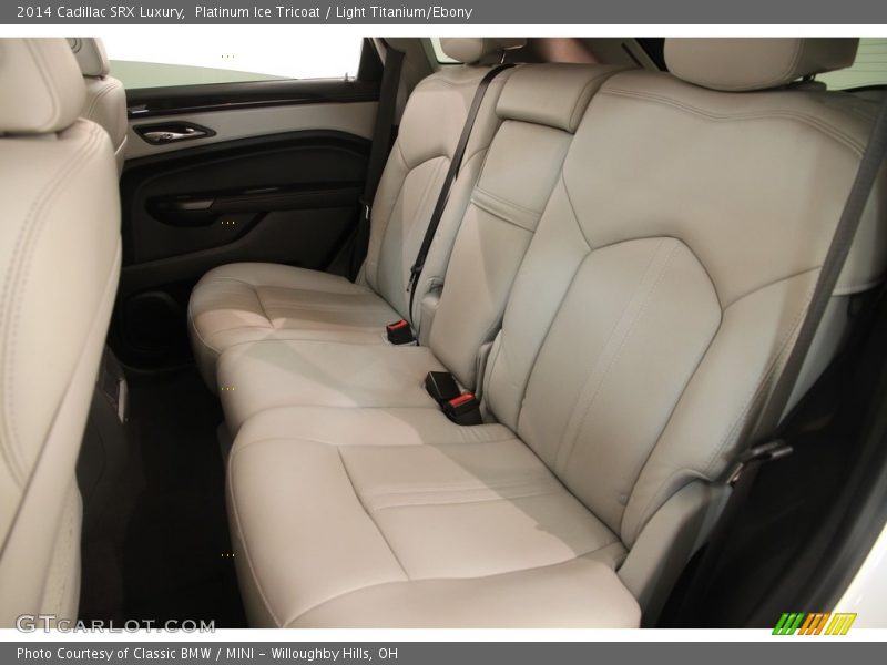 Platinum Ice Tricoat / Light Titanium/Ebony 2014 Cadillac SRX Luxury