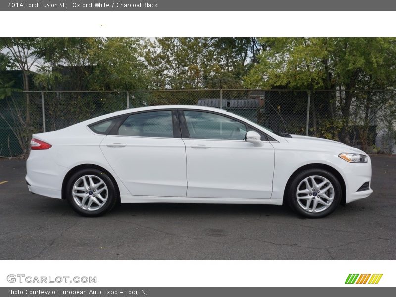 Oxford White / Charcoal Black 2014 Ford Fusion SE