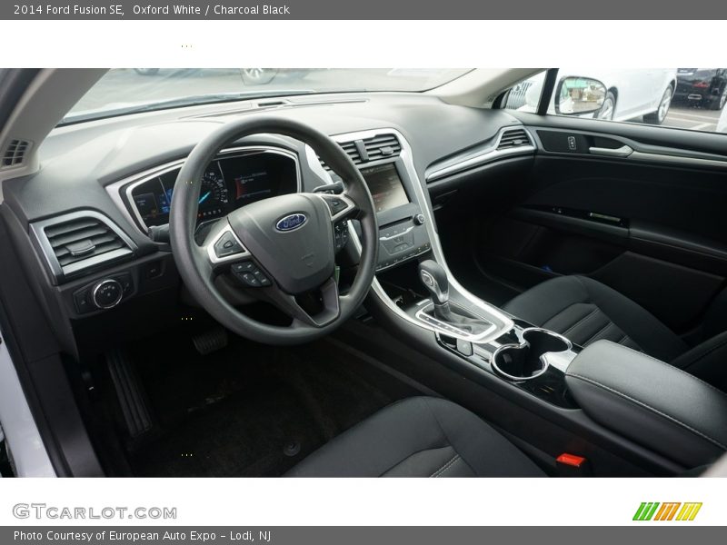 Oxford White / Charcoal Black 2014 Ford Fusion SE