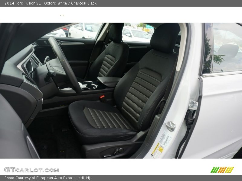 Oxford White / Charcoal Black 2014 Ford Fusion SE