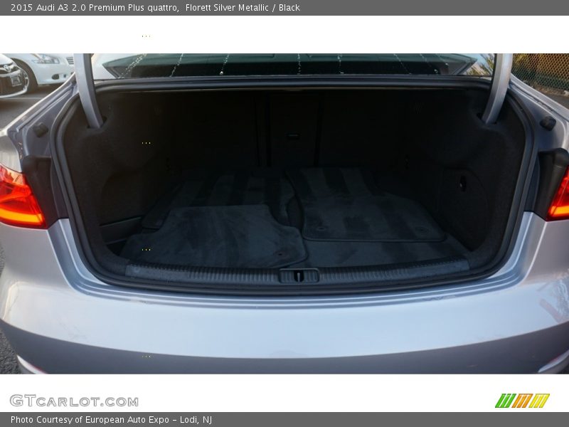 Florett Silver Metallic / Black 2015 Audi A3 2.0 Premium Plus quattro