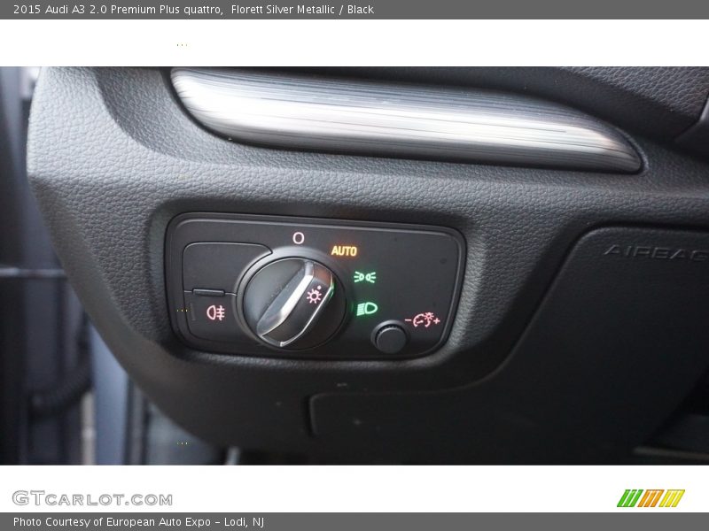 Florett Silver Metallic / Black 2015 Audi A3 2.0 Premium Plus quattro
