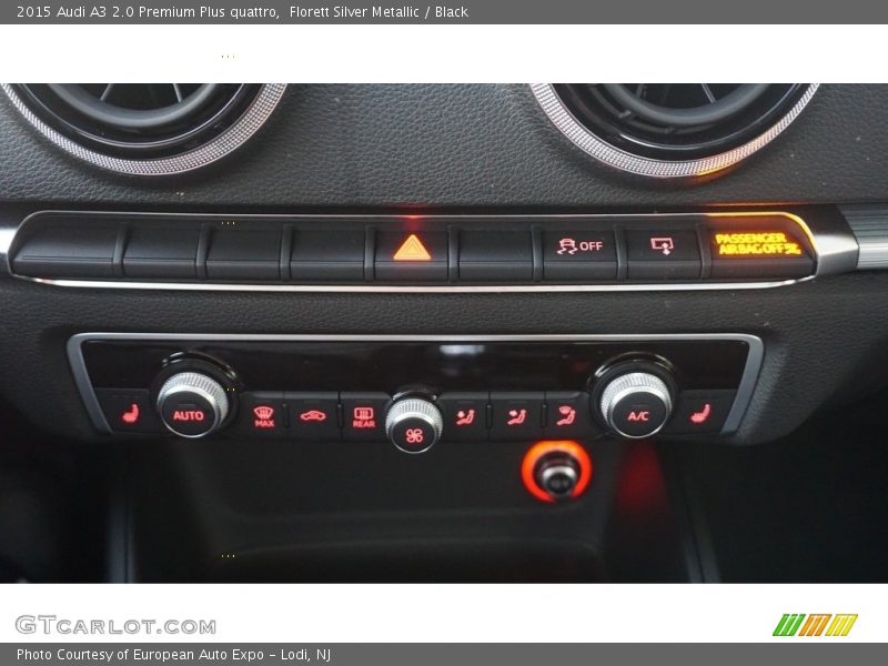 Florett Silver Metallic / Black 2015 Audi A3 2.0 Premium Plus quattro