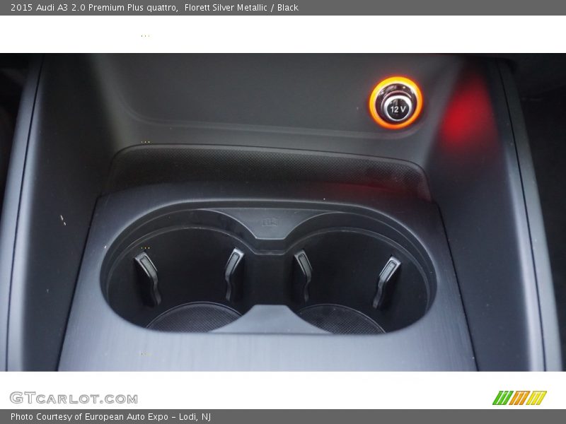 Florett Silver Metallic / Black 2015 Audi A3 2.0 Premium Plus quattro