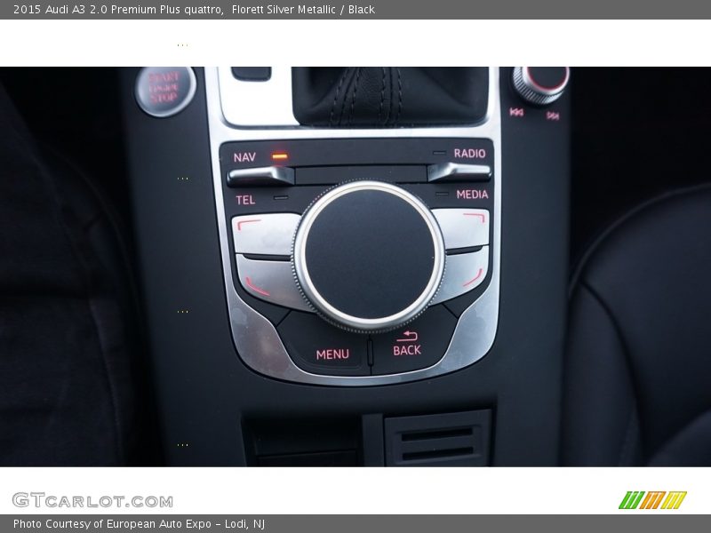 Florett Silver Metallic / Black 2015 Audi A3 2.0 Premium Plus quattro