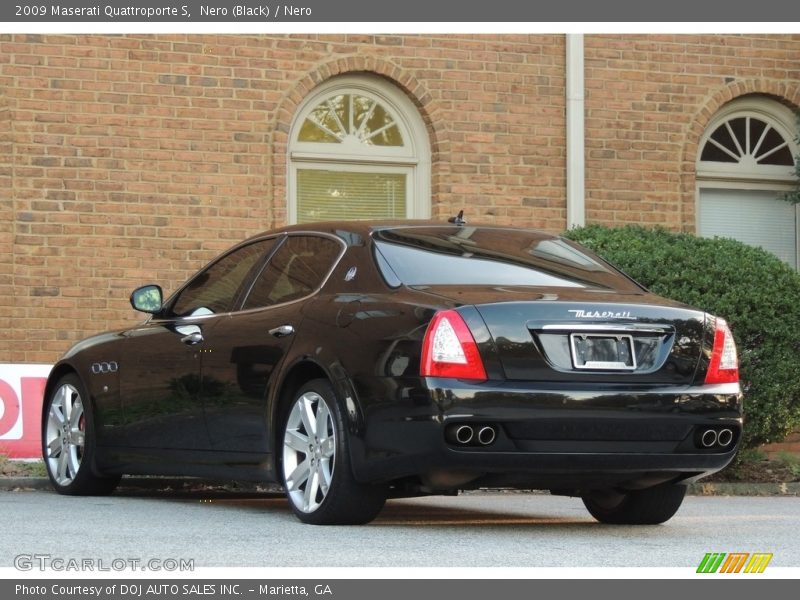 Nero (Black) / Nero 2009 Maserati Quattroporte S